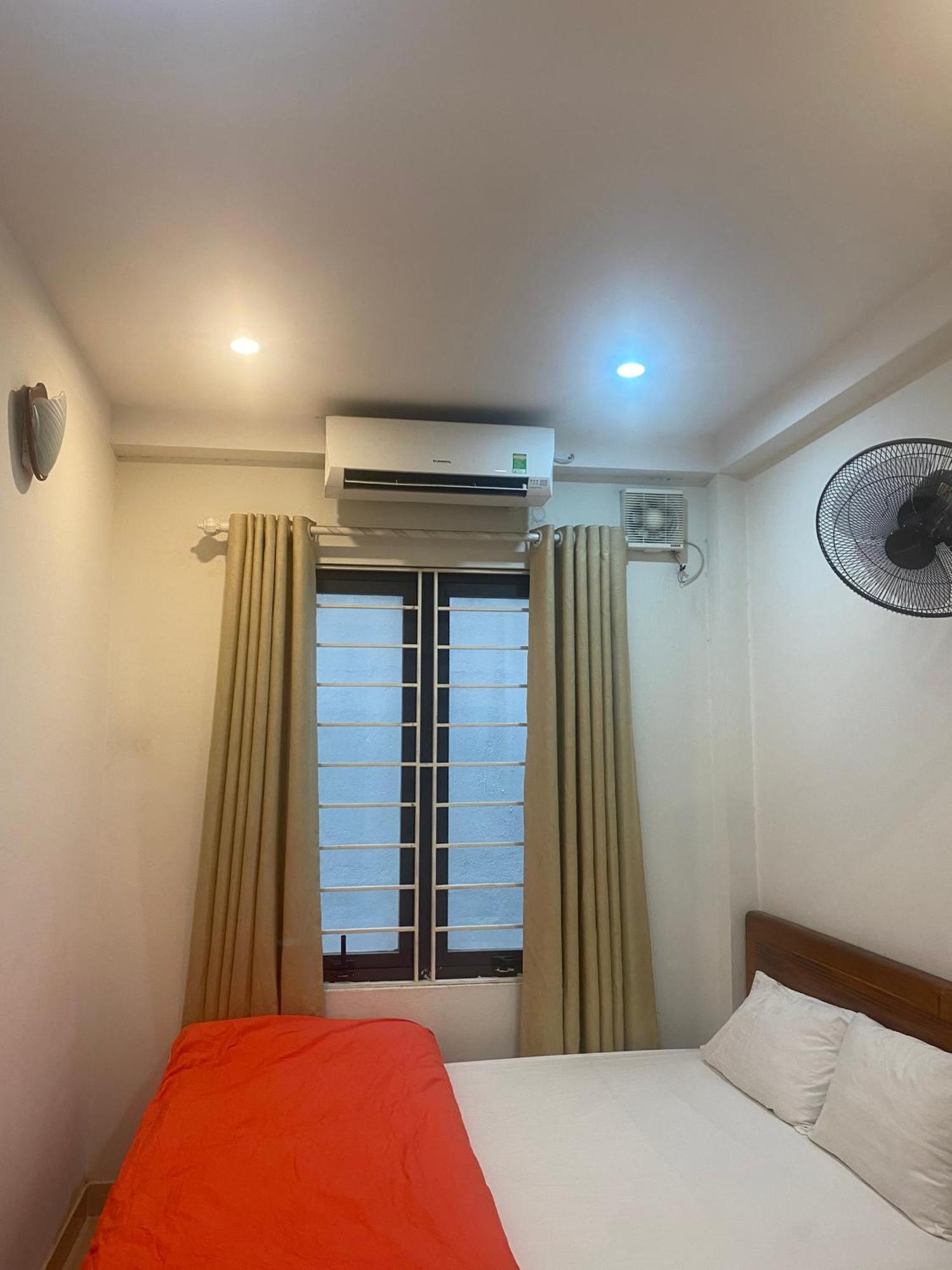 Nam Cuong Motel - Phong Don Co Cua So Thoang Mat Khep Kin - Thang May Hanoi Kültér fotó