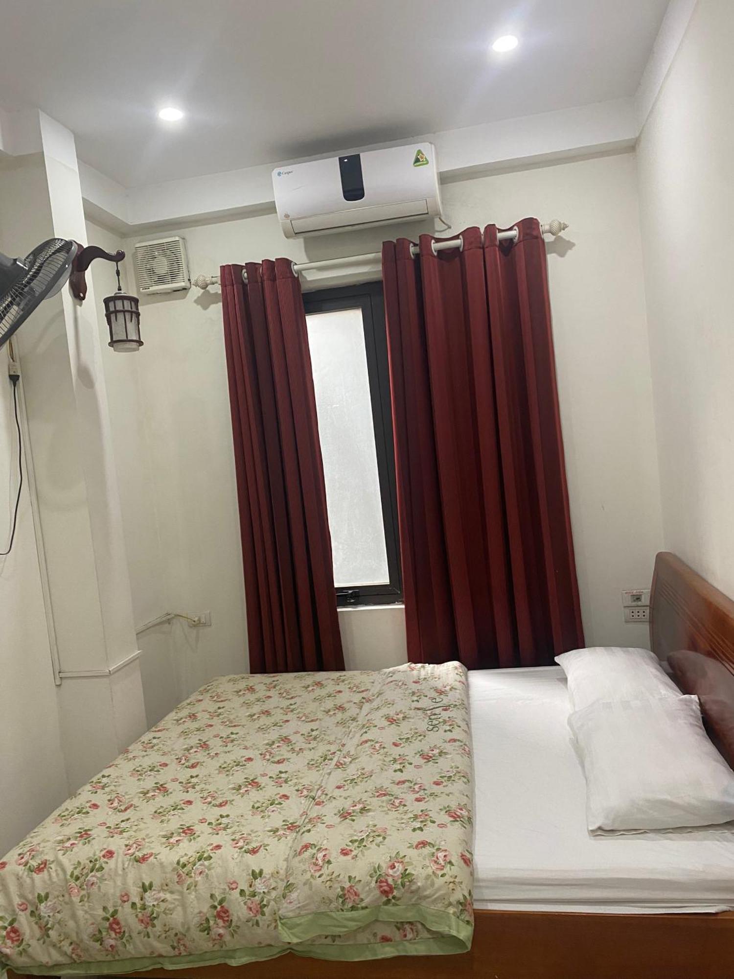 Nam Cuong Motel - Phong Don Co Cua So Thoang Mat Khep Kin - Thang May Hanoi Kültér fotó